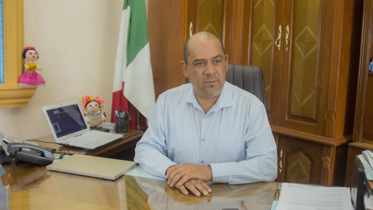 Dentro de los primeros 12 días del siguiente mes, el acalde caminará su municipio para rendir informe de actividades.  Foto César Ortiz.